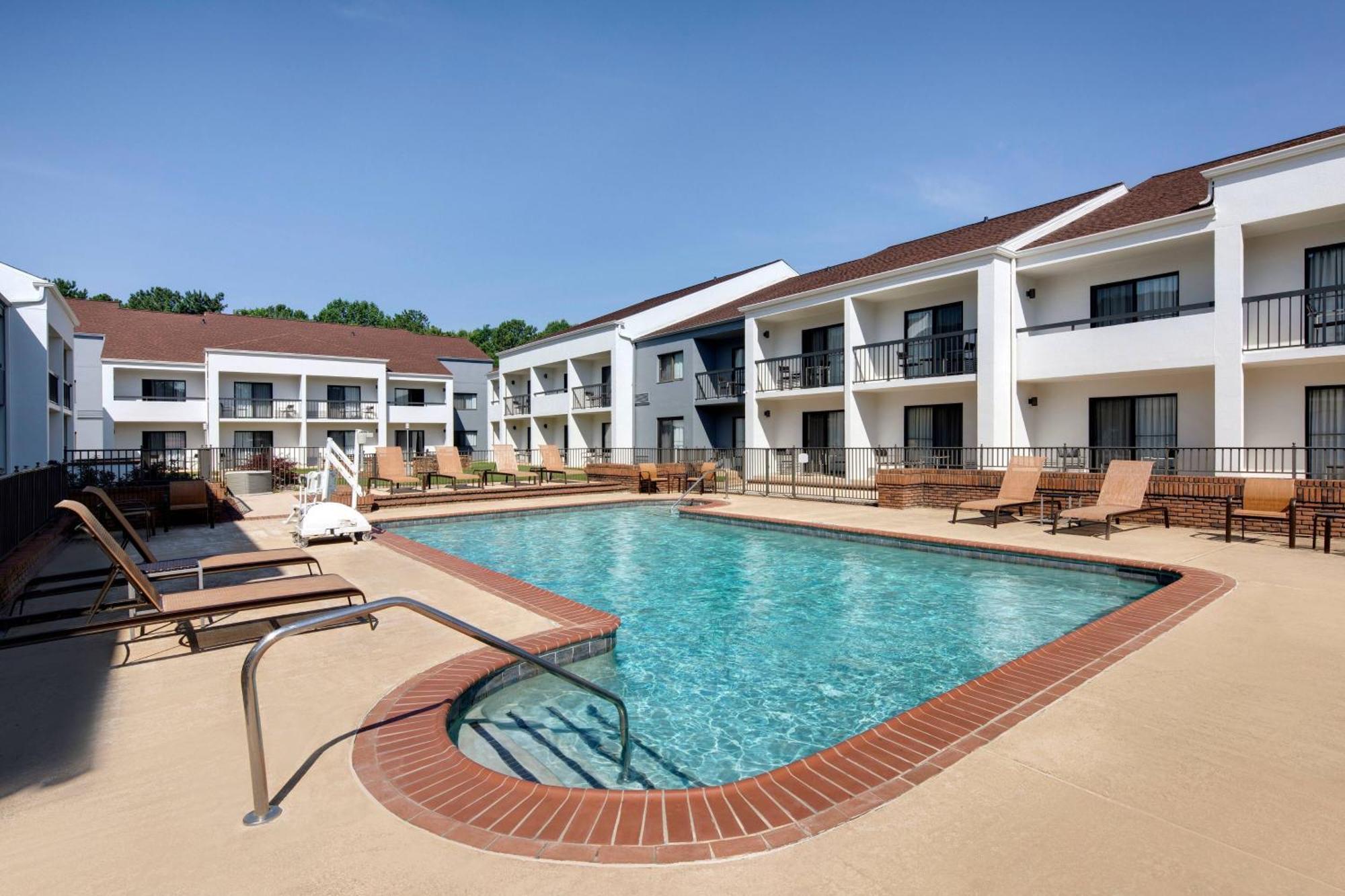 Hotel Courtyard Atlanta Norcross/Peachtree Corners Exterior foto